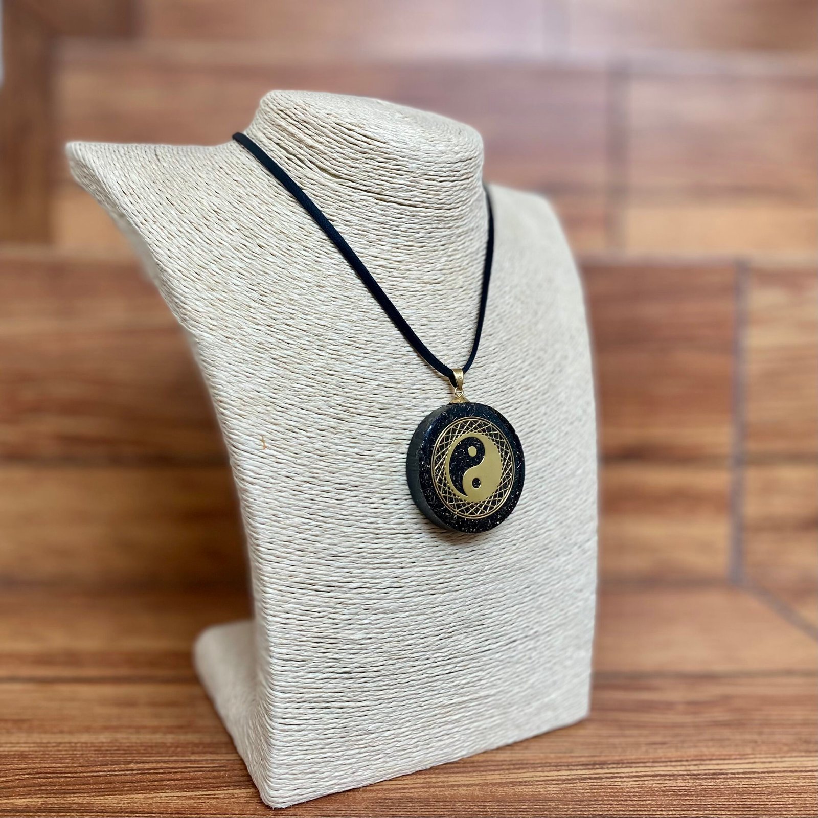 Collar Orgonita Yin Yang - Imagen 7