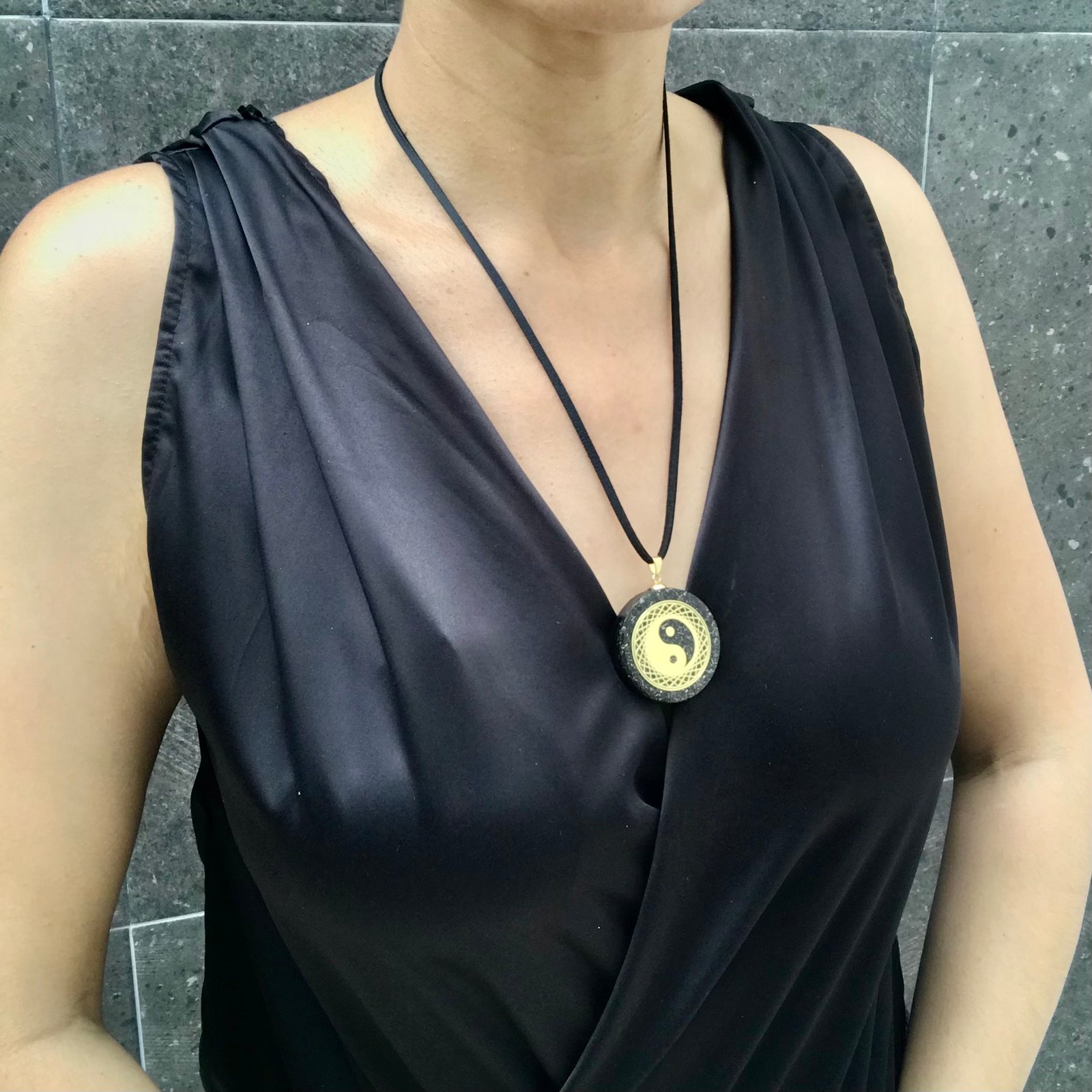 Collar Orgonita Yin Yang - Imagen 5